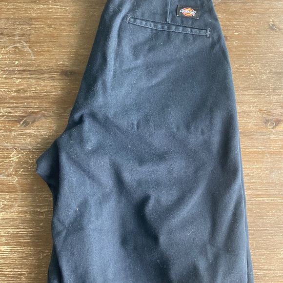 Dickies shorts size 28 men’s - Picture 1 of 3